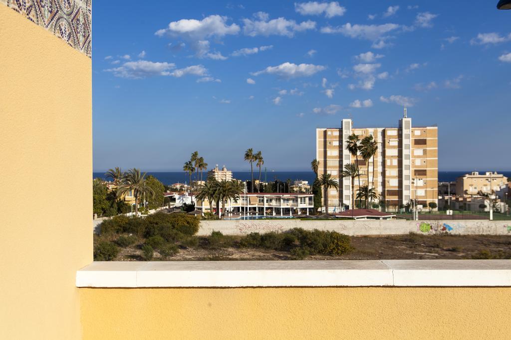 Merecido Descanso Sun Beach Torrevieja Exterior photo